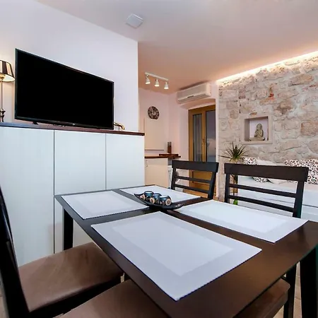 Romantic Studio For 2 In The City Centre アパート *